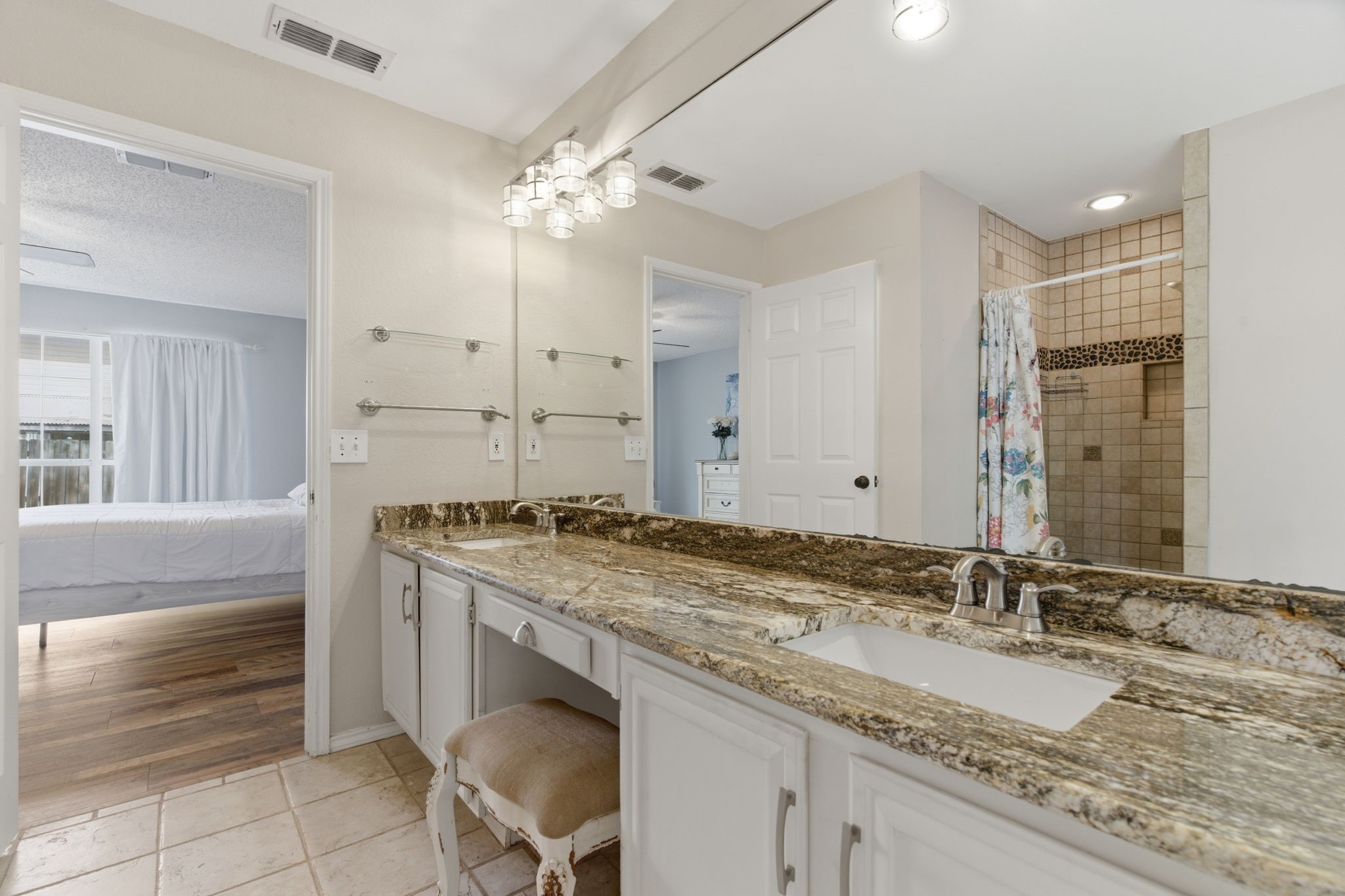313 Georgian Oak Court Lake Dallas TX 75065