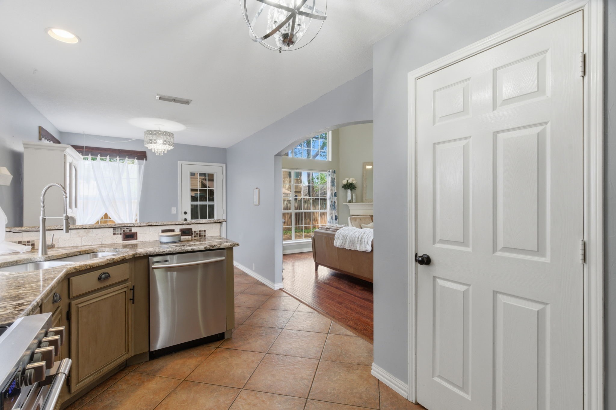 313 Georgian Oak Court Lake Dallas TX 75065