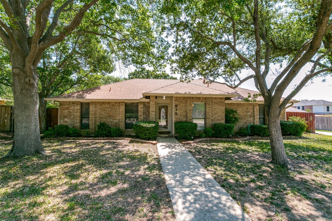 915 Timber Valley Drive Flower Mound TX 75028