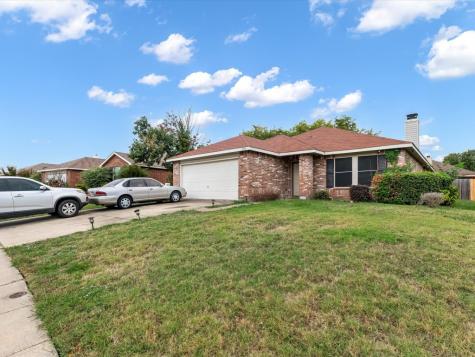3559 Red Mine Lane Grand Prairie TX 75052