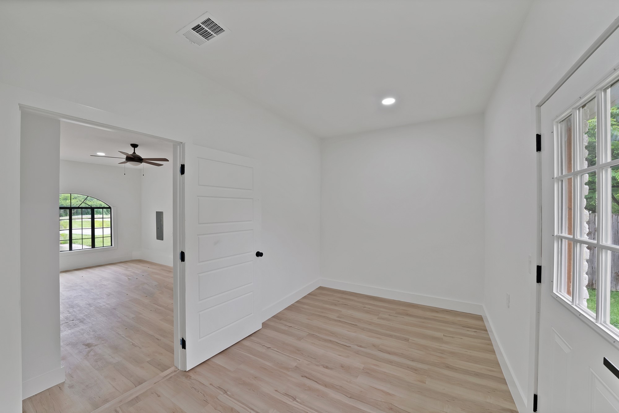 734 Tower Crest Drive Duncanville TX 75116