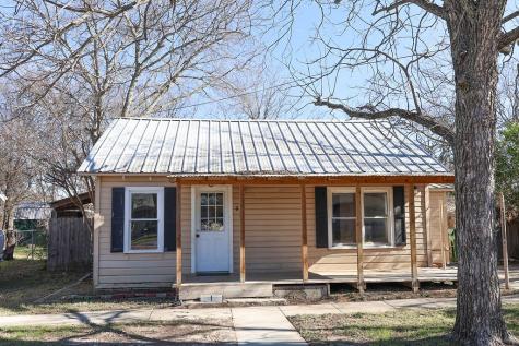 955 N Stephen Avenue Stephenville TX 76401