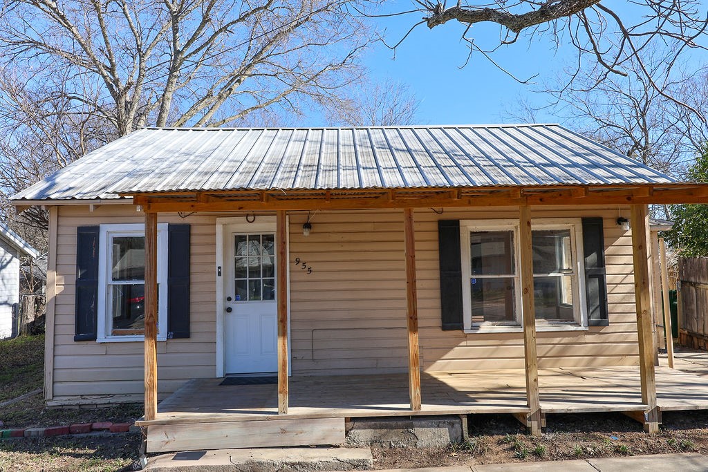 955 N Stephen Avenue Stephenville TX 76401