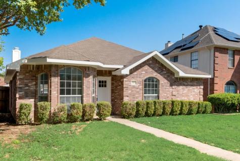 1807 Stewart Street Cedar Hill TX 75104