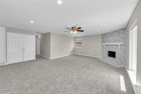 12 Somerset Terrace Bedford TX 76022
