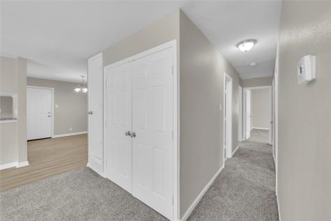 12 Somerset Terrace Bedford TX 76022
