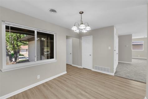 12 Somerset Terrace Bedford TX 76022