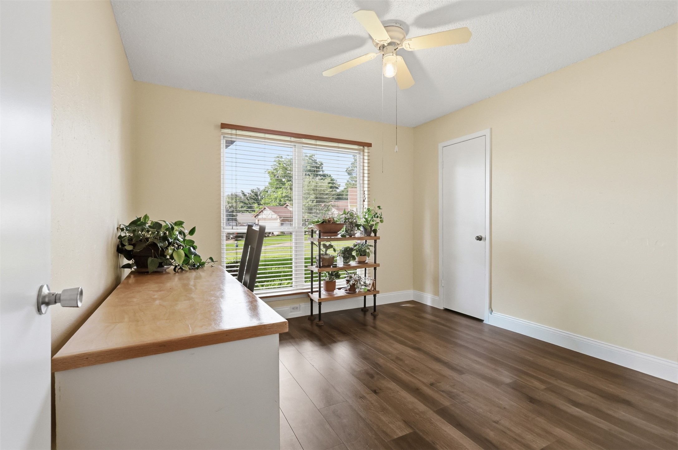 5617 Kindling Court Arlington TX 76016