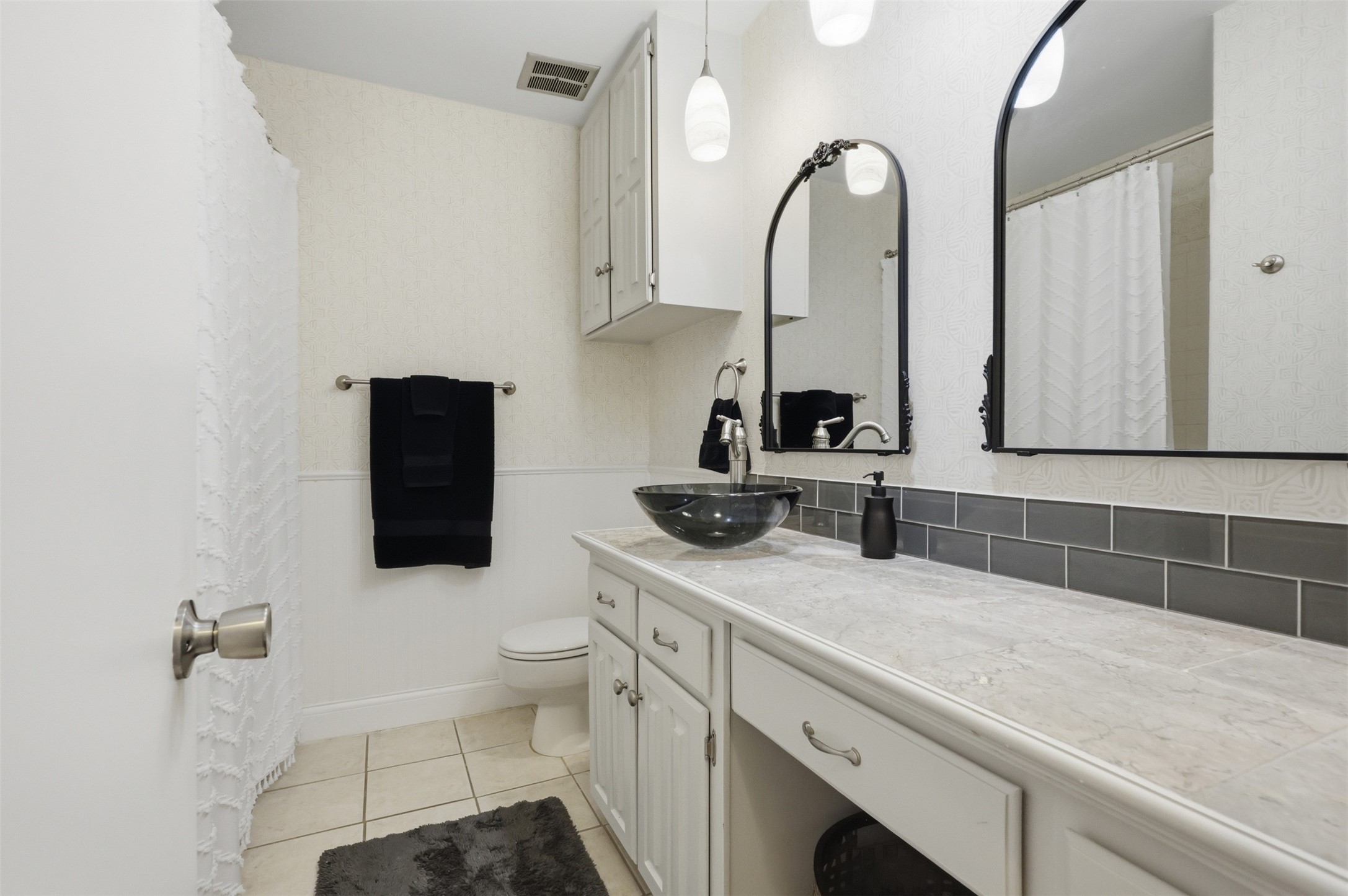 5617 Kindling Court Arlington TX 76016