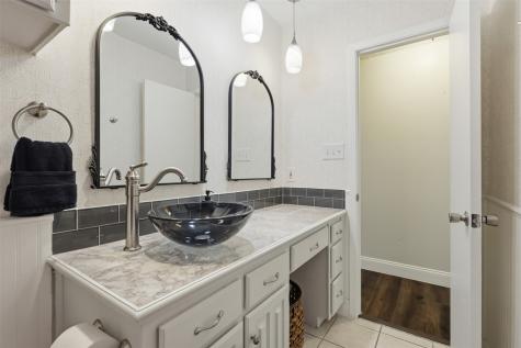 5617 Kindling Court Arlington TX 76016