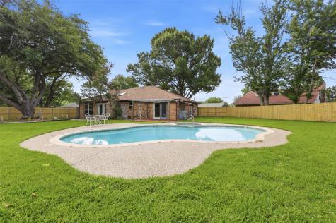 5617 Kindling Court Arlington TX 76016
