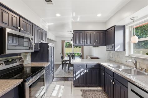 5617 Kindling Court Arlington TX 76016