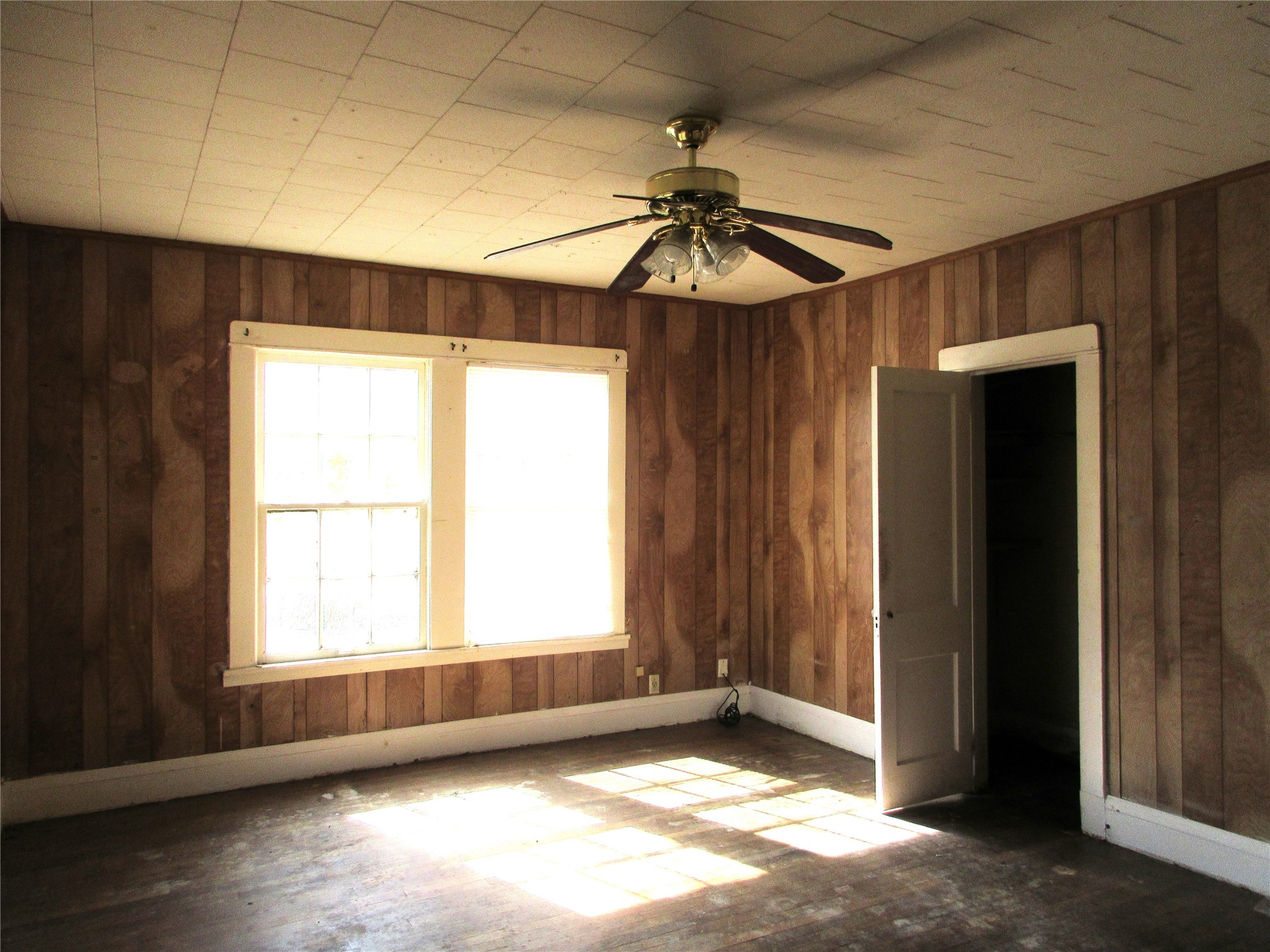 916 Ward Marlin TX 76661
