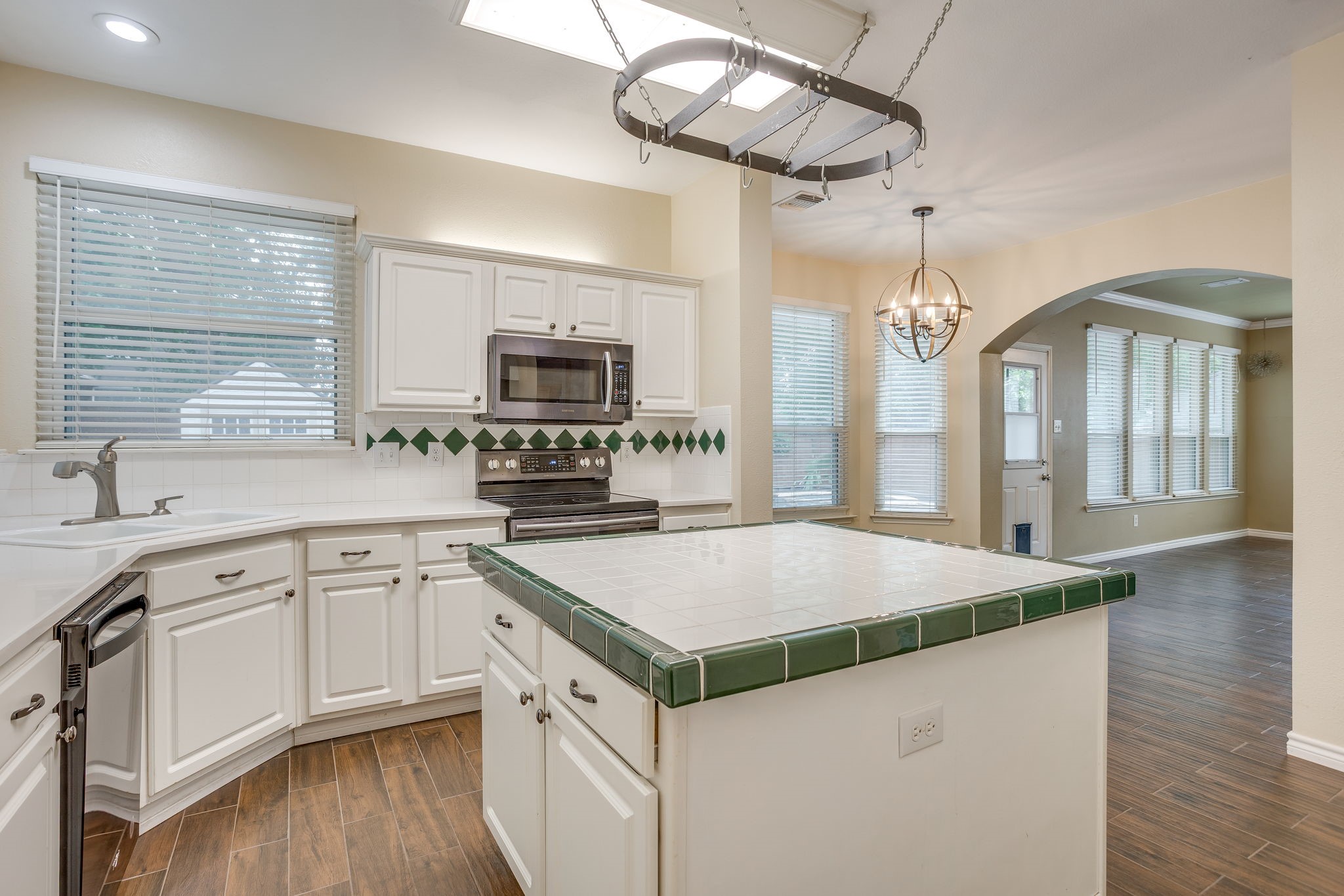 4917 Dougal Avenue Fort Worth TX 76137