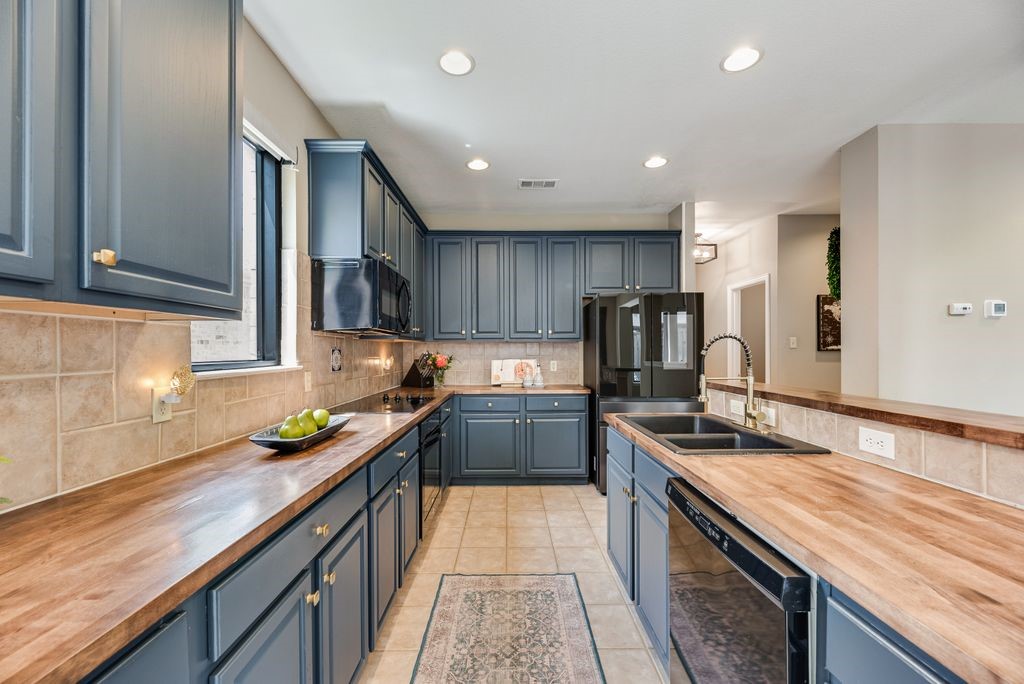 1726 Tealwood Lane Corinth TX 76210