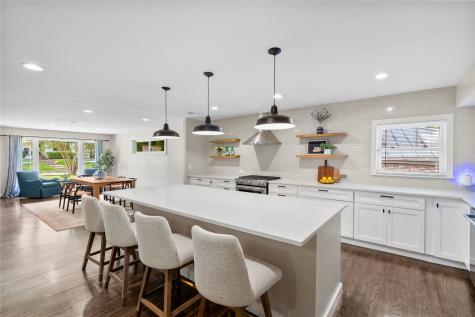 9031 Fringewood Drive Dallas TX 75228