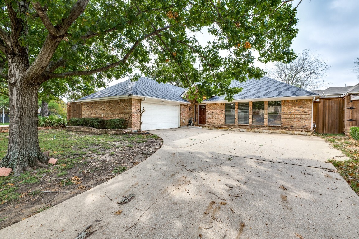1129 Capitol Court Irving TX 75060