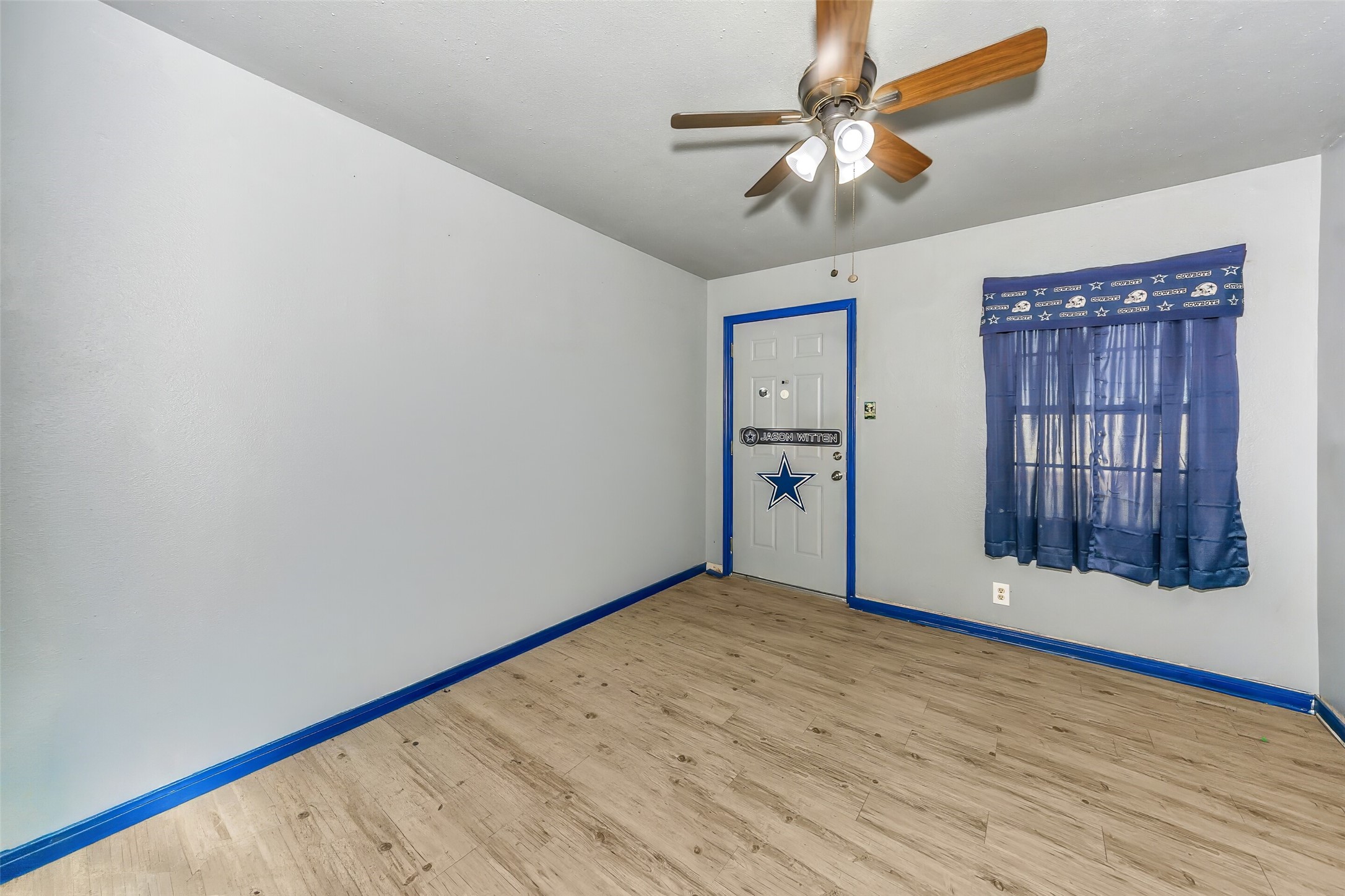 5029 Vicki Street Haltom City TX 76117