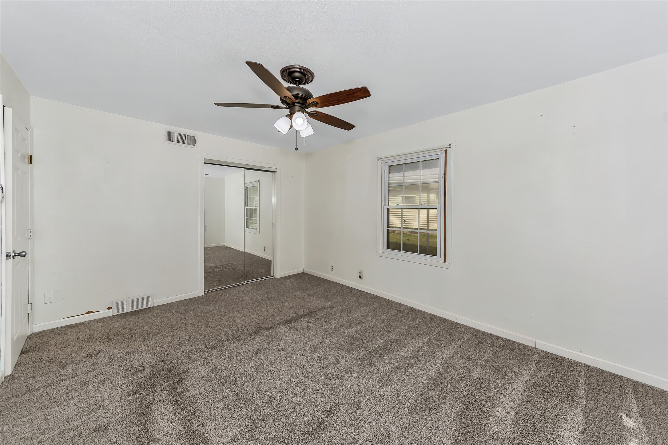 5029 Vicki Street Haltom City TX 76117