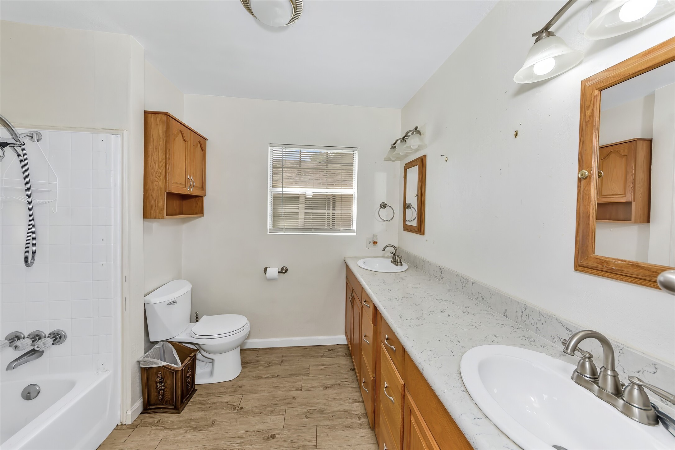 5029 Vicki Street Haltom City TX 76117