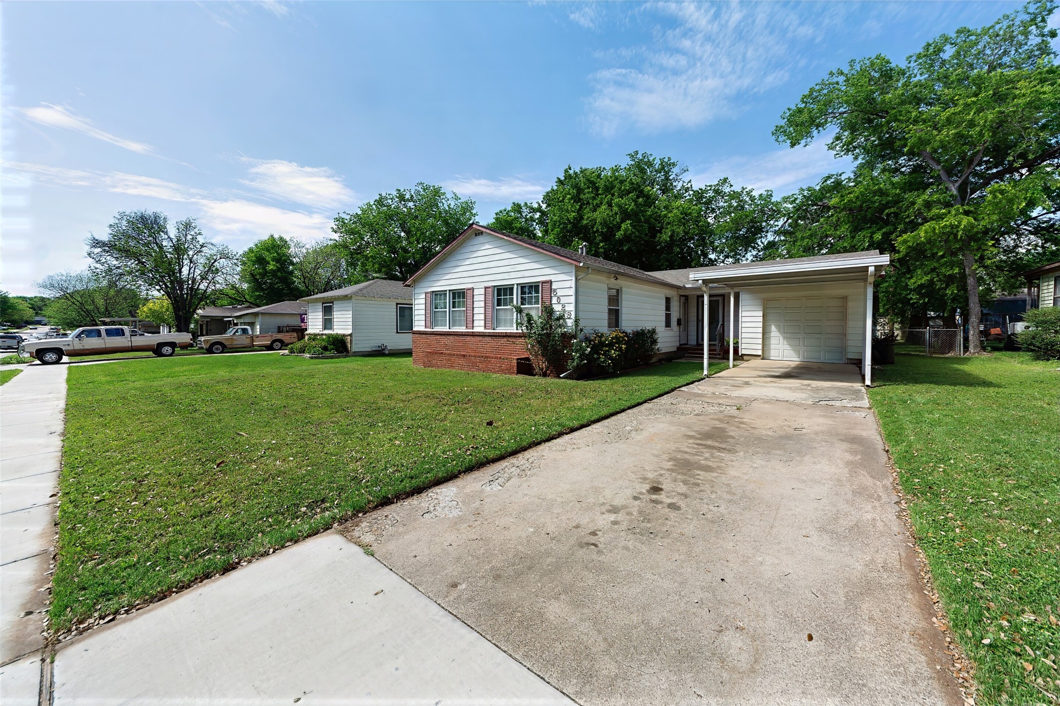 5029 Vicki Street Haltom City TX 76117