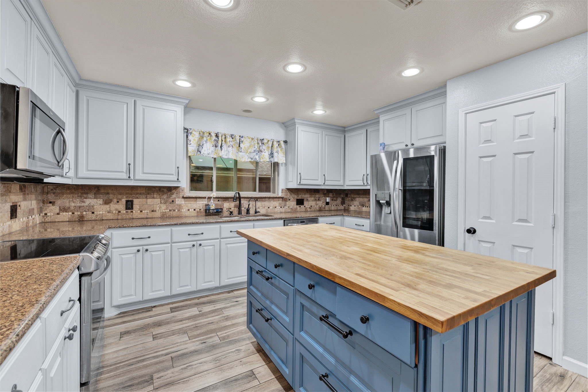 317 Benton Drive Roanoke TX 76262