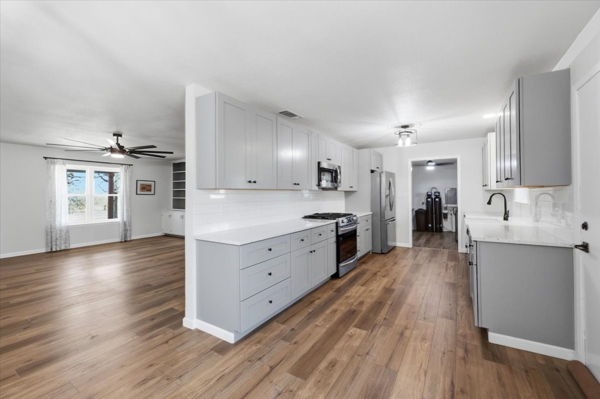 102 Middleton Court Weatherford TX 76087