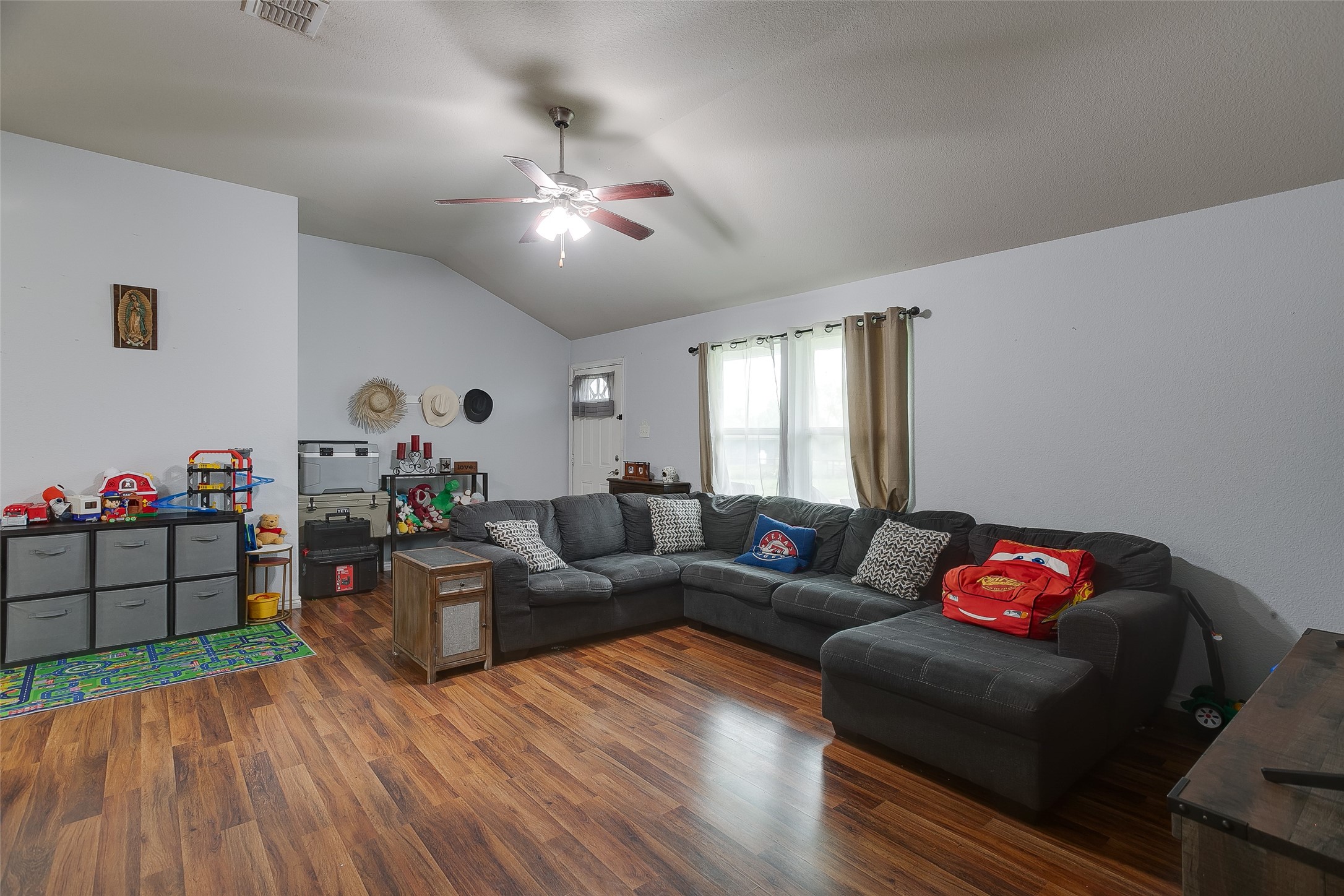 9124 Alabama Street Joshua TX 76058