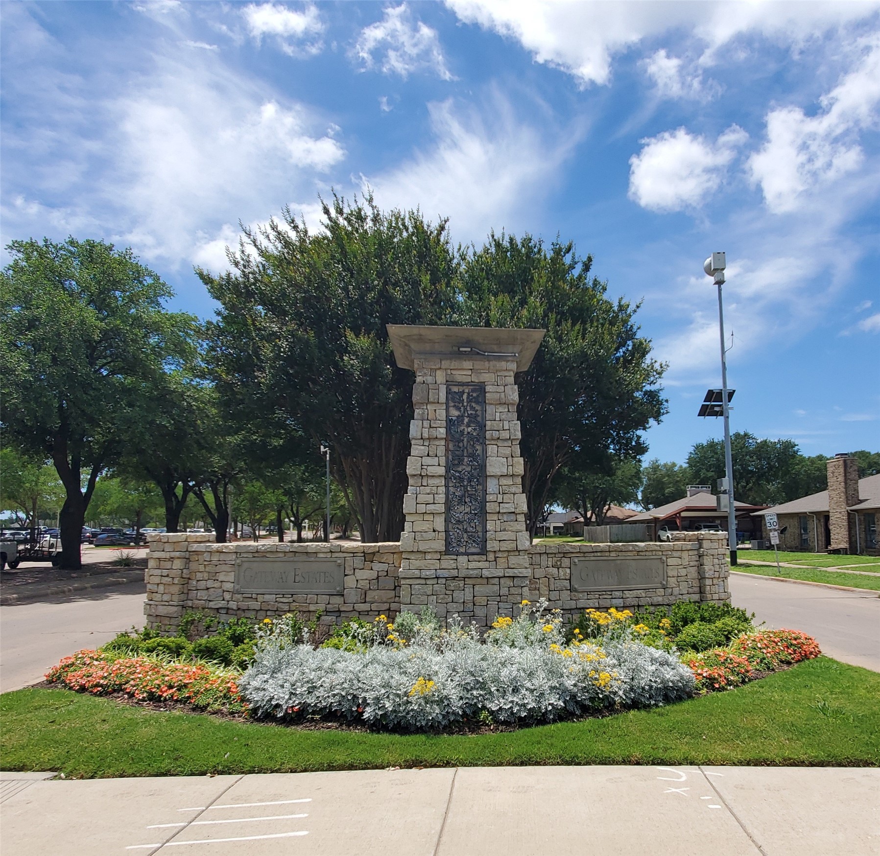 1118 Bradford Drive Glenn Heights TX 75154