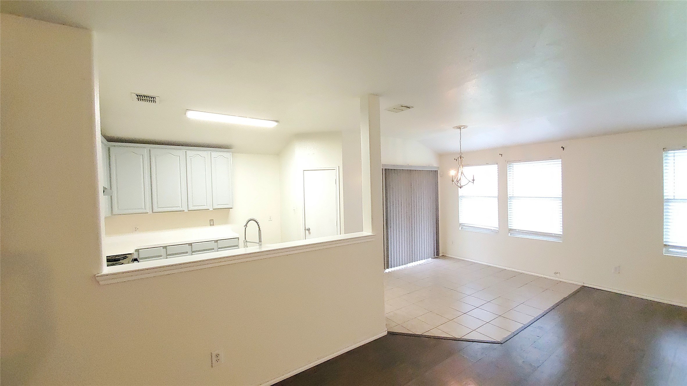 1118 Bradford Drive Glenn Heights TX 75154