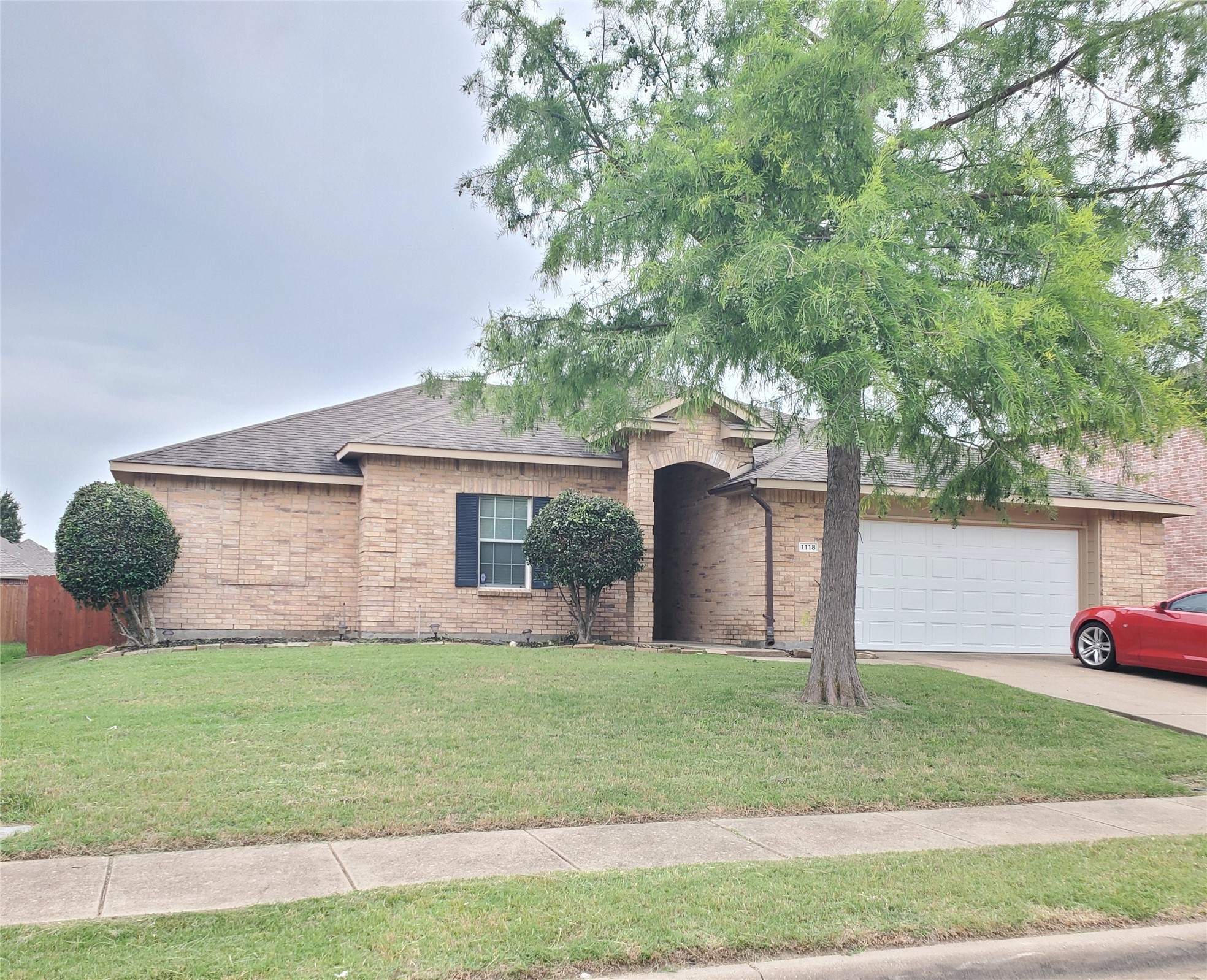 1118 Bradford Drive Glenn Heights TX 75154