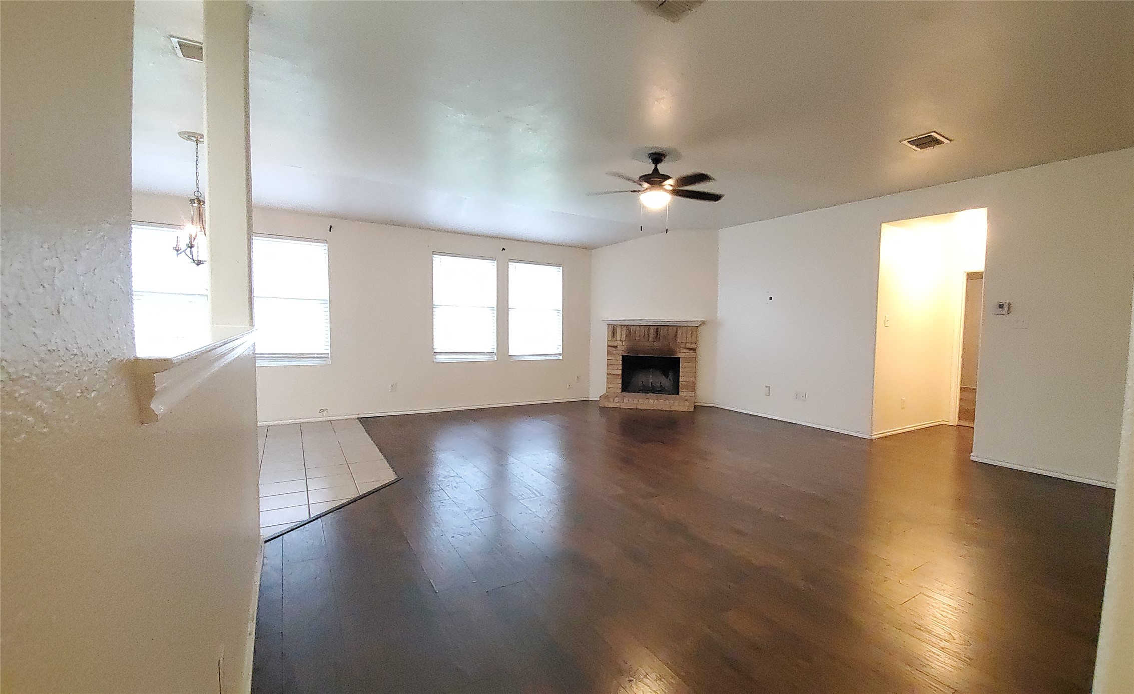 1118 Bradford Drive Glenn Heights TX 75154