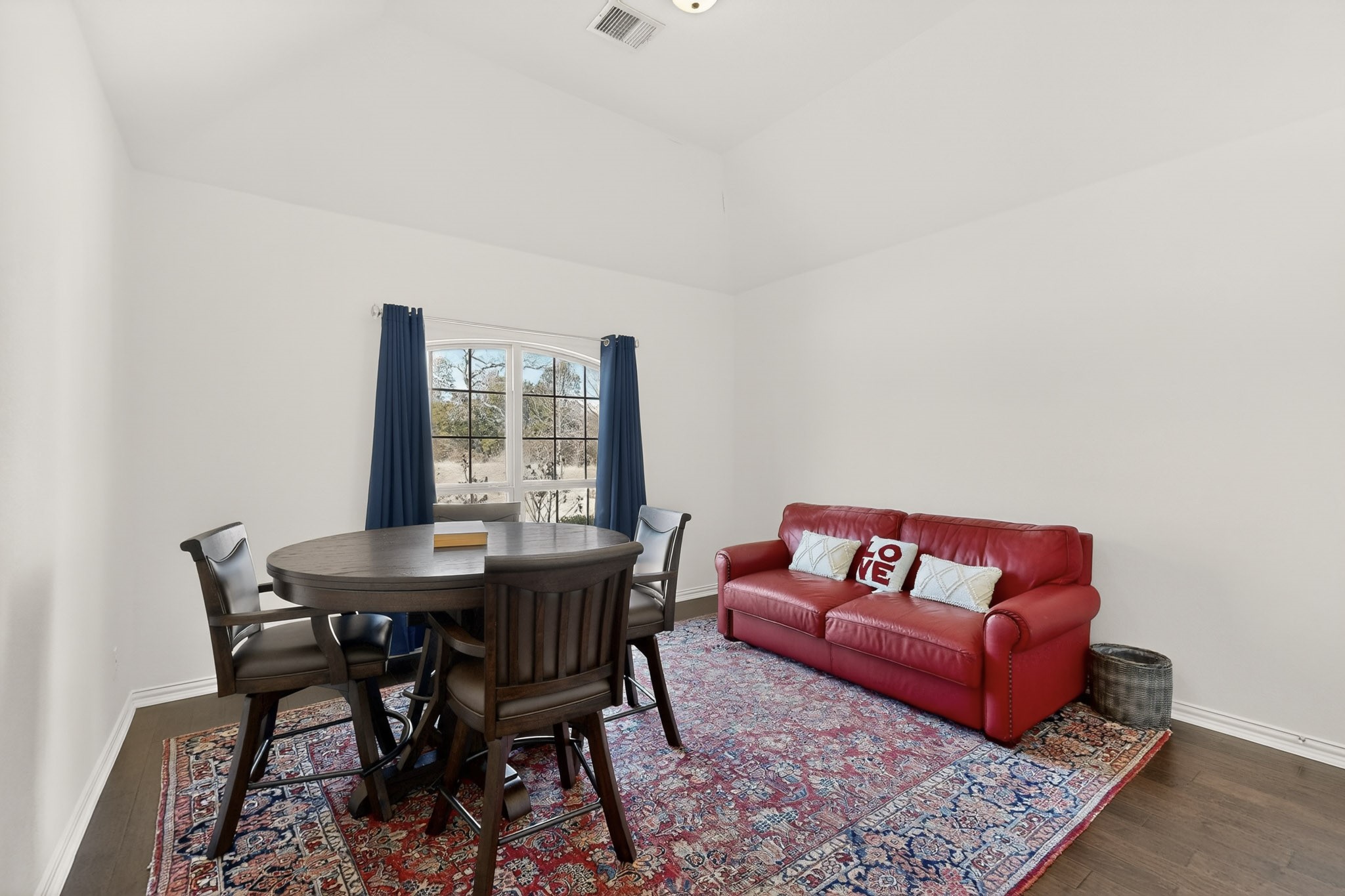 824 State Street Desoto TX 75115