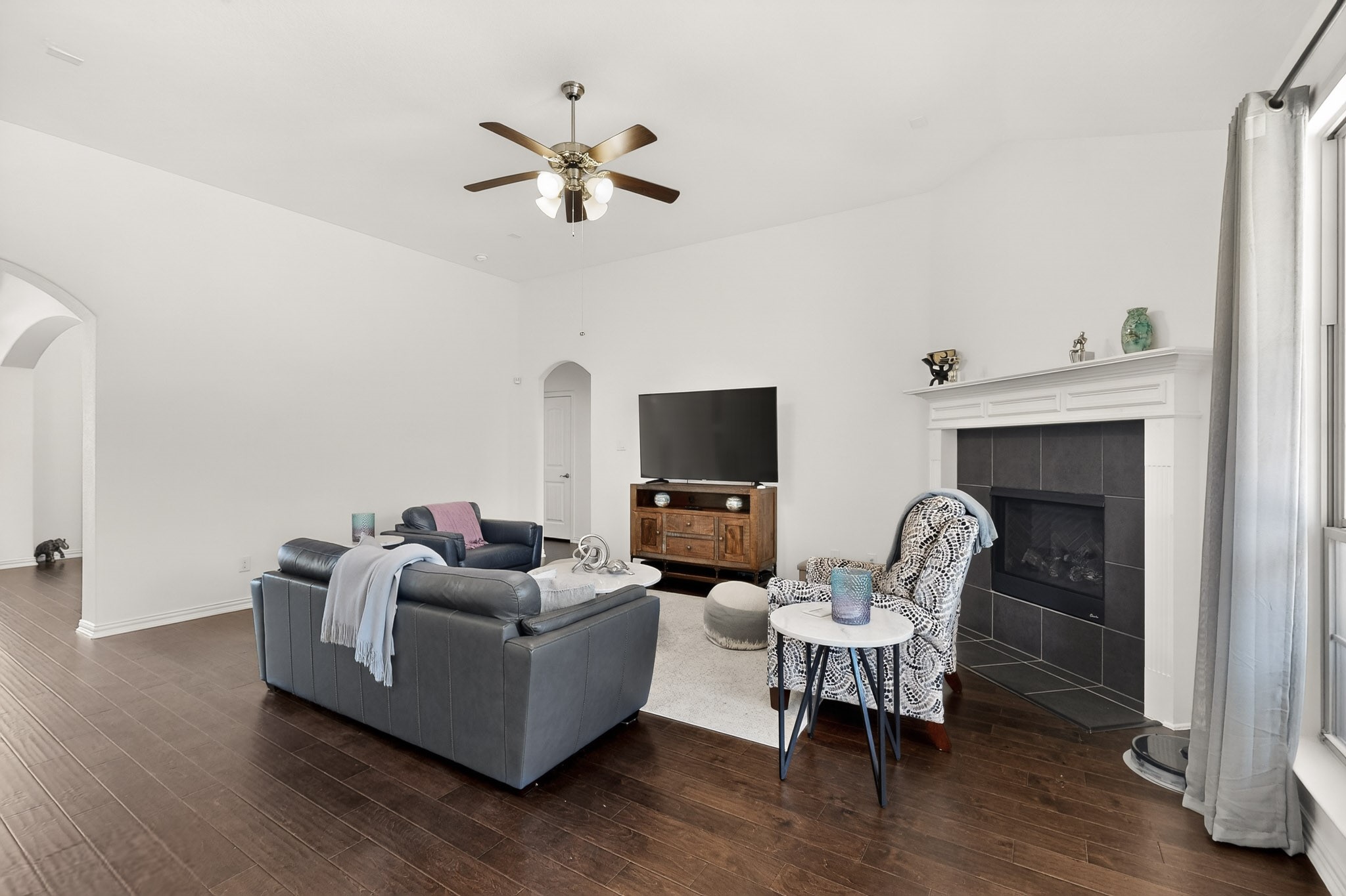 824 State Street Desoto TX 75115