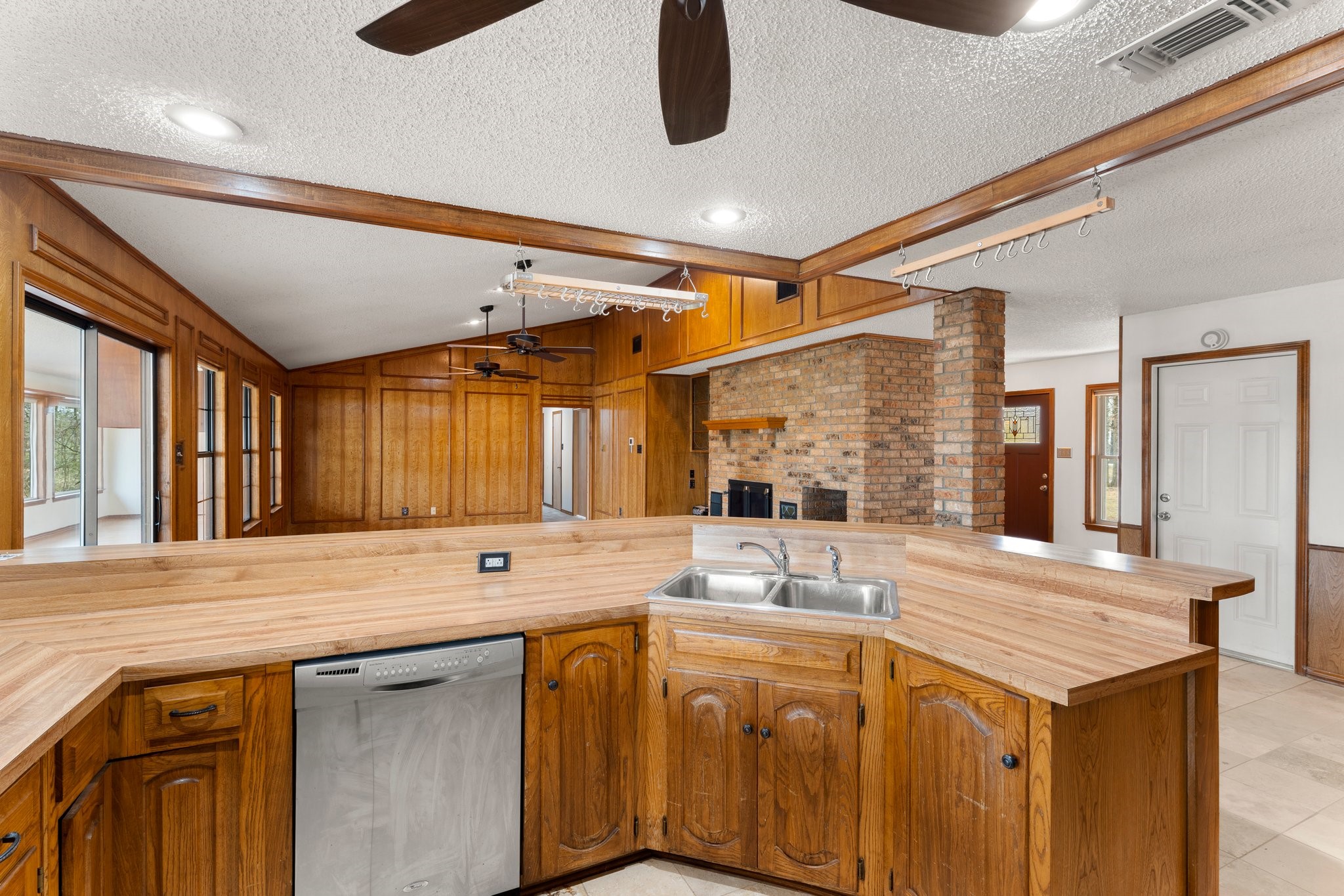 615 Private Road 5881 Yantis TX 75497