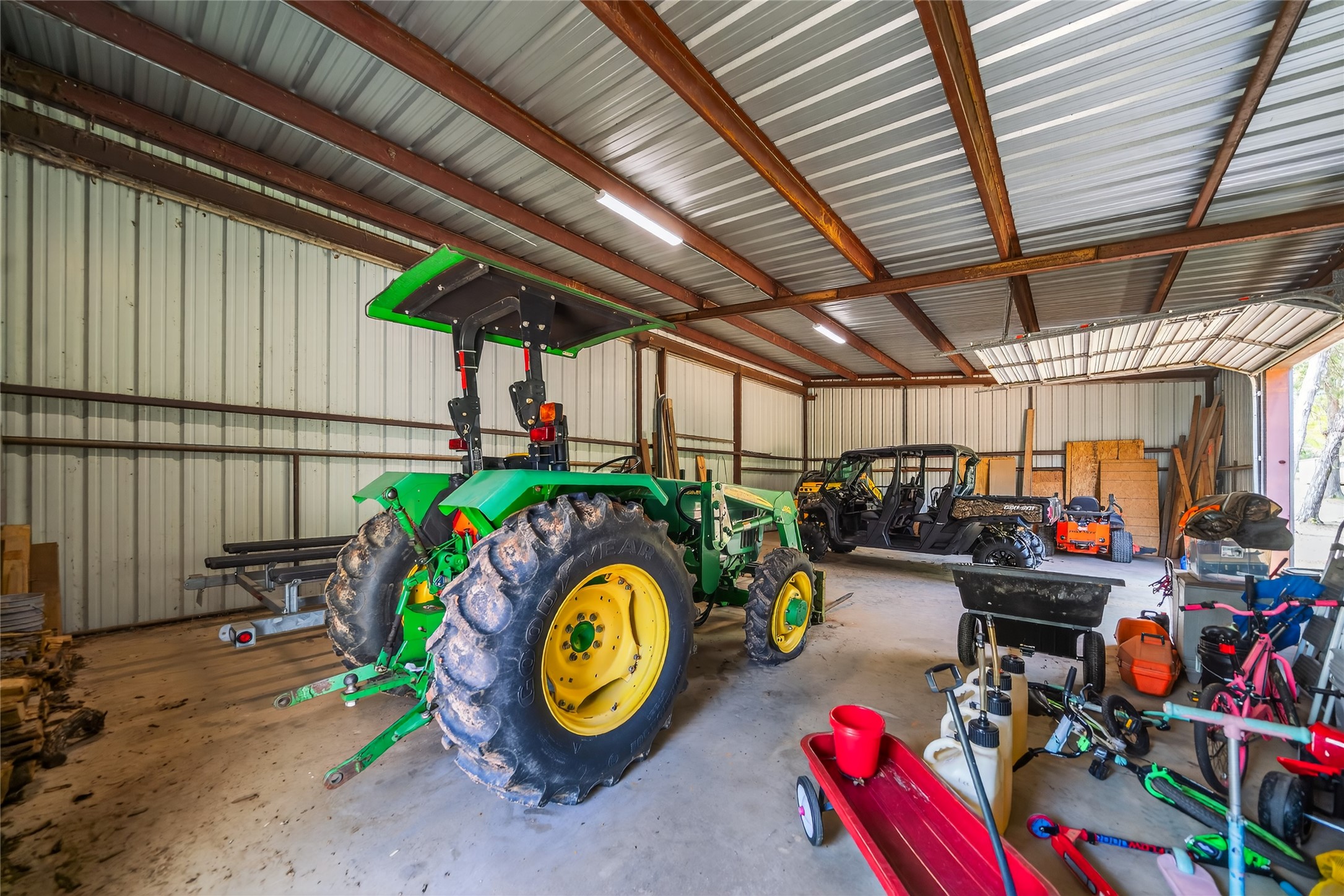 10227 County Road 4101 Frankston TX 75763