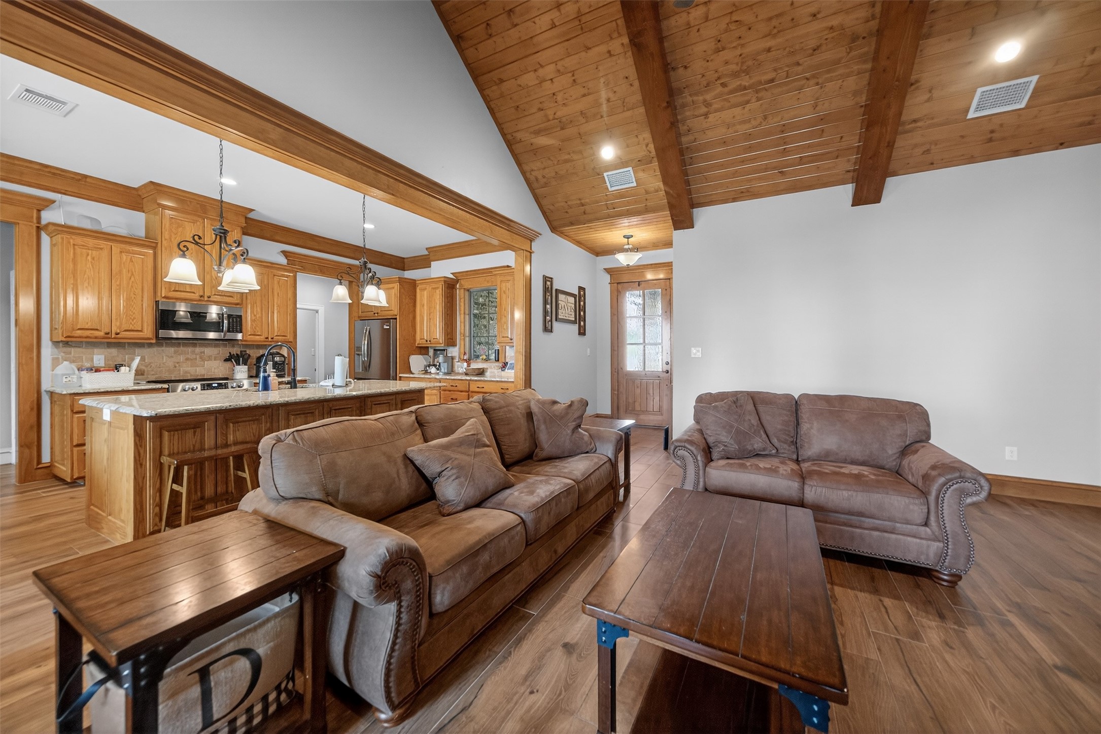 10227 County Road 4101 Frankston TX 75763
