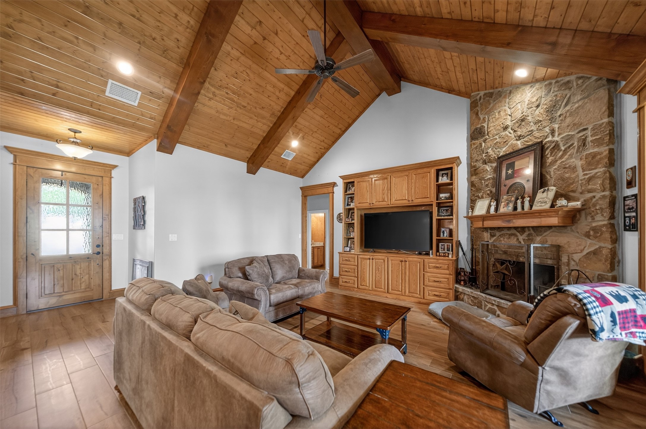 10227 County Road 4101 Frankston TX 75763
