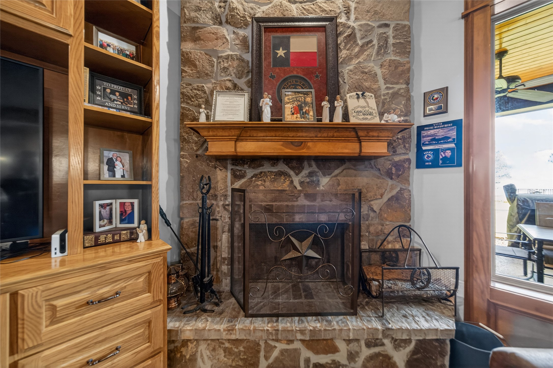 10227 County Road 4101 Frankston TX 75763