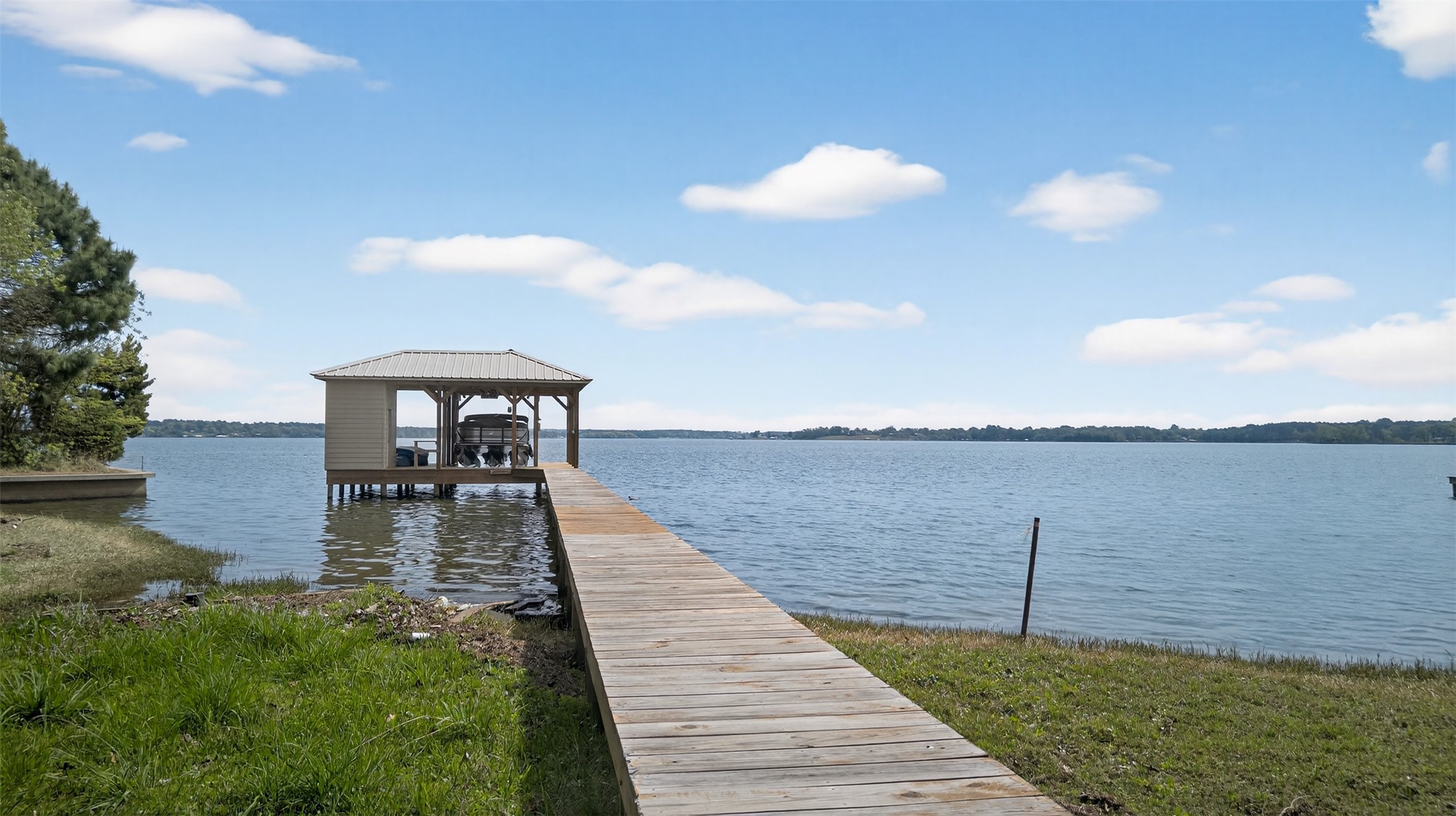 10227 County Road 4101 Frankston TX 75763
