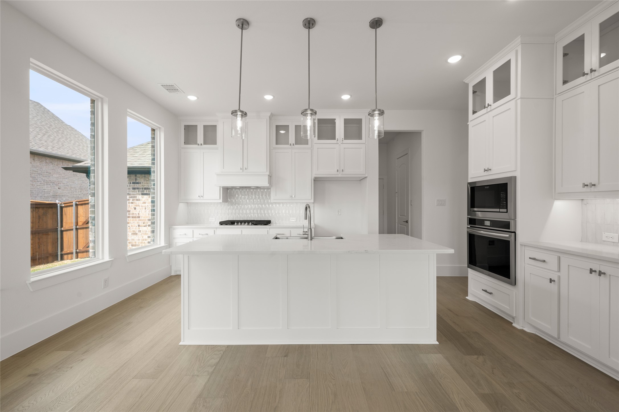 812 Zenica Drive Aledo TX 76008