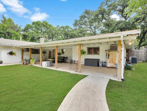 6004 Ken Avenue Arlington TX 76001