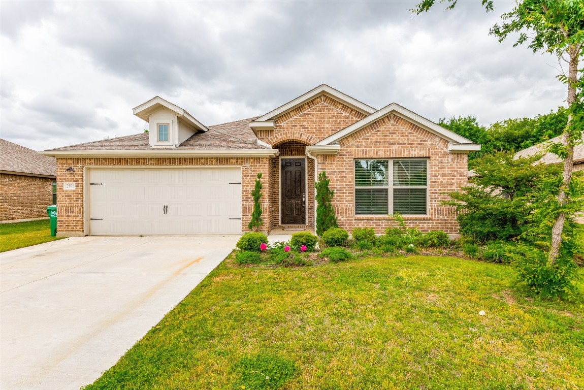 2901 Megan Street Denton TX 76209