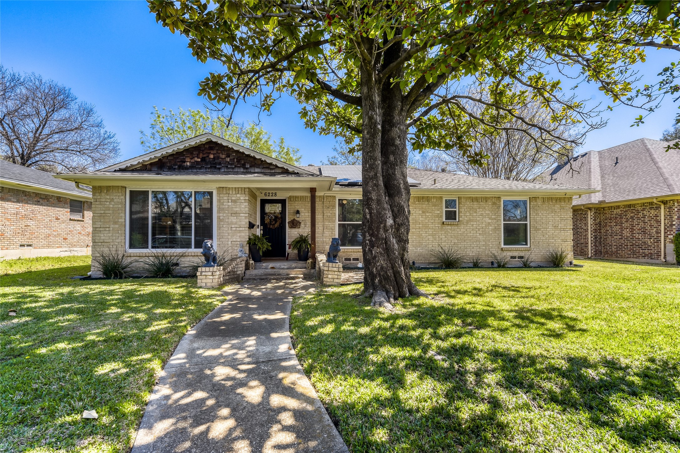 6228 Symphony Lane Dallas TX 75227