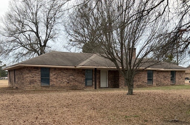 683 Farm Road 2820 Sumner TX 75486