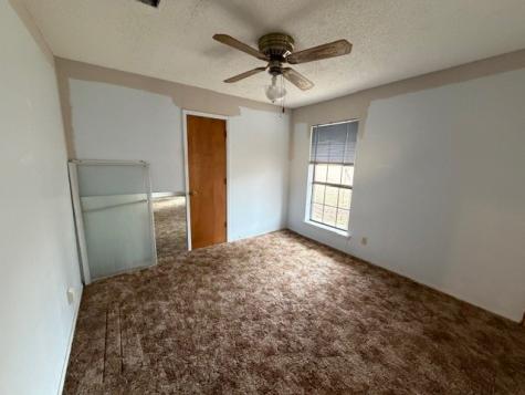 683 Farm Road 2820 Sumner TX 75486
