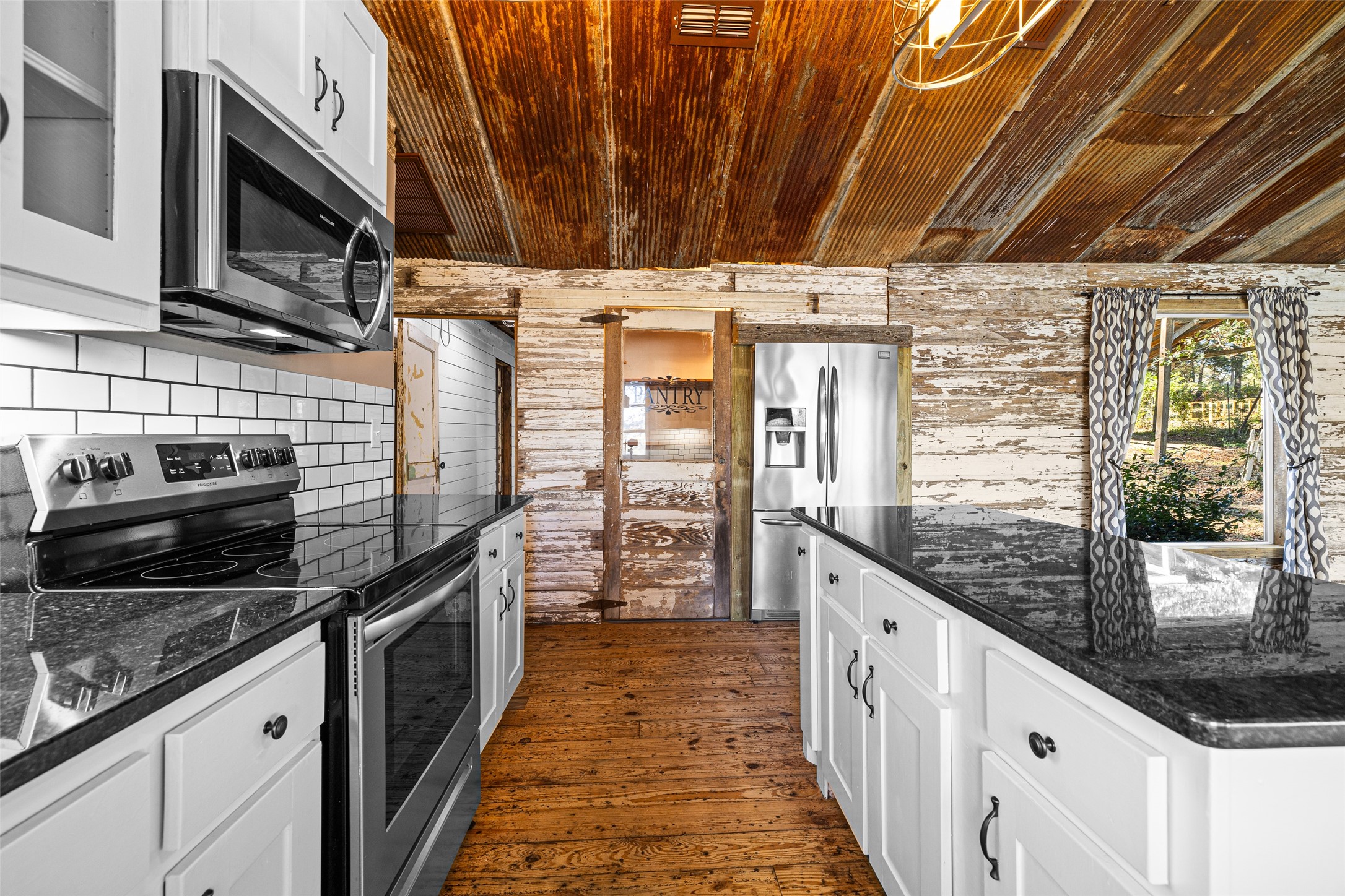494 N Lake Drive Gladewater TX 75647