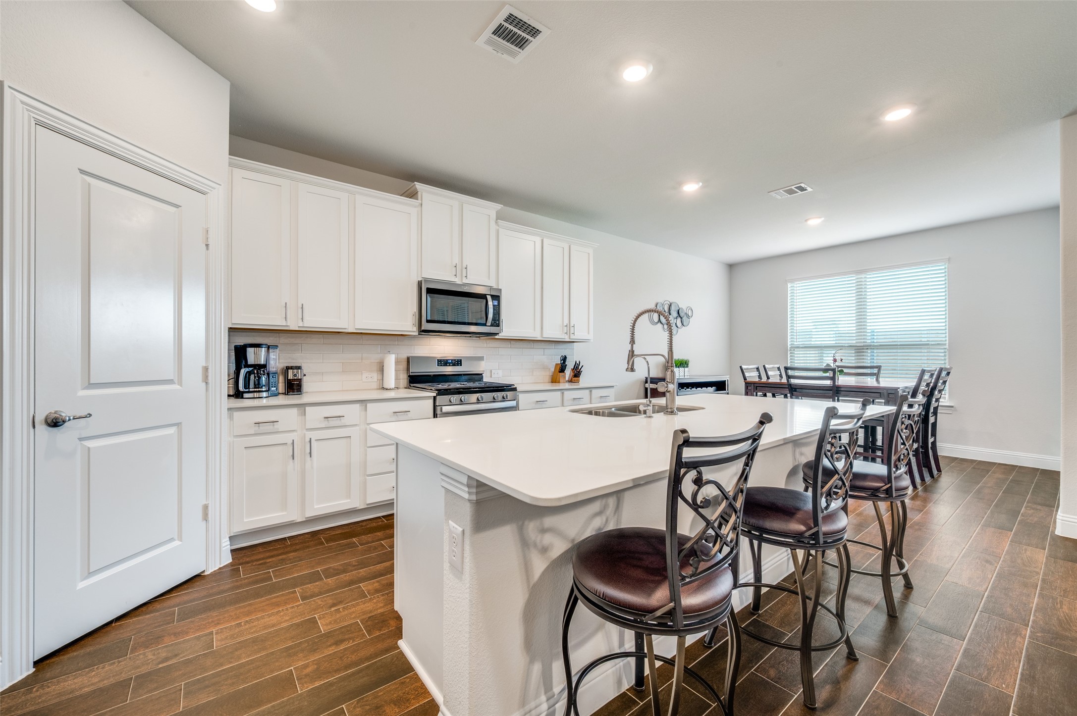 10509 Table Bluff Street Aubrey TX 76227