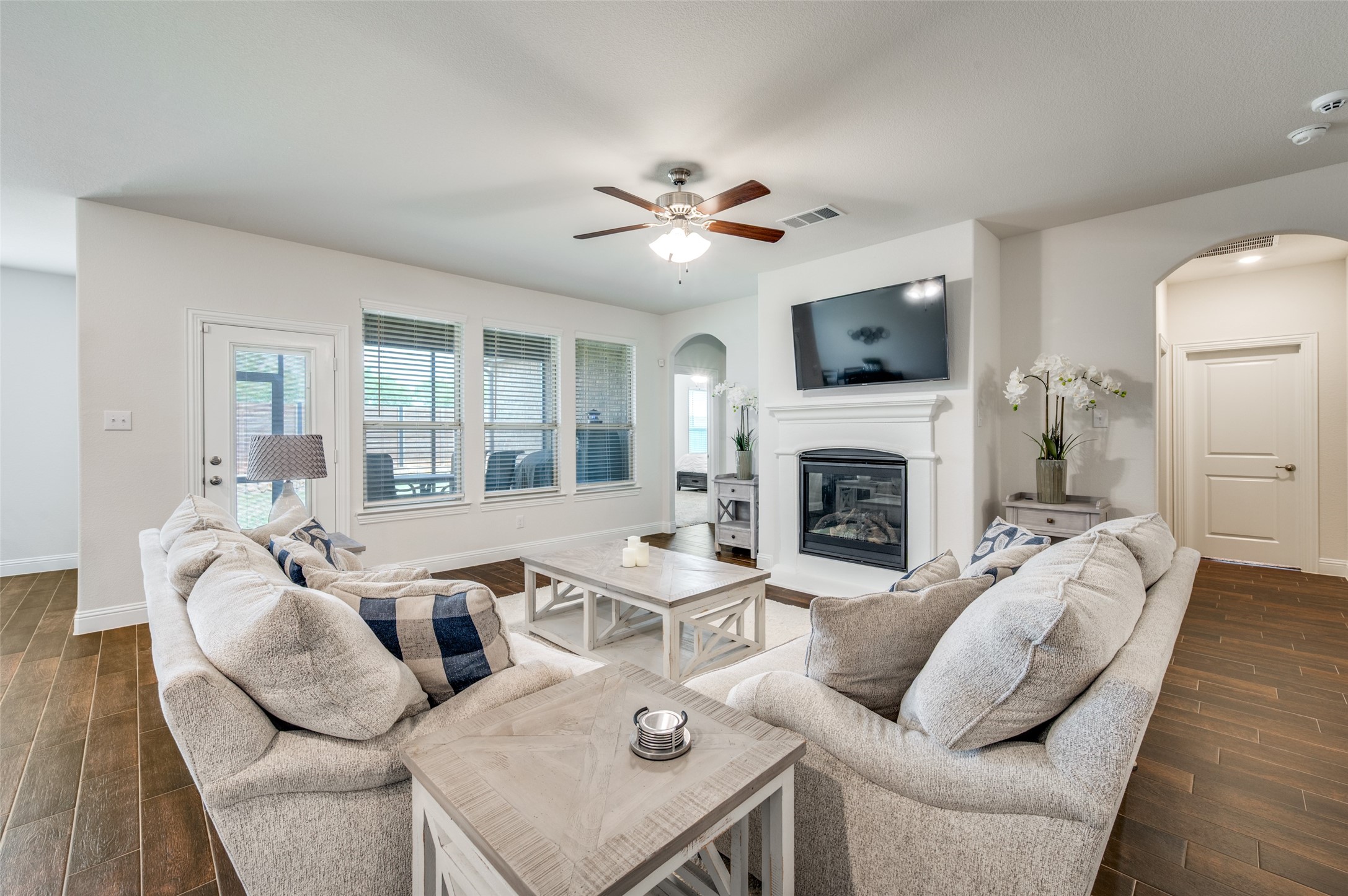 10509 Table Bluff Street Aubrey TX 76227
