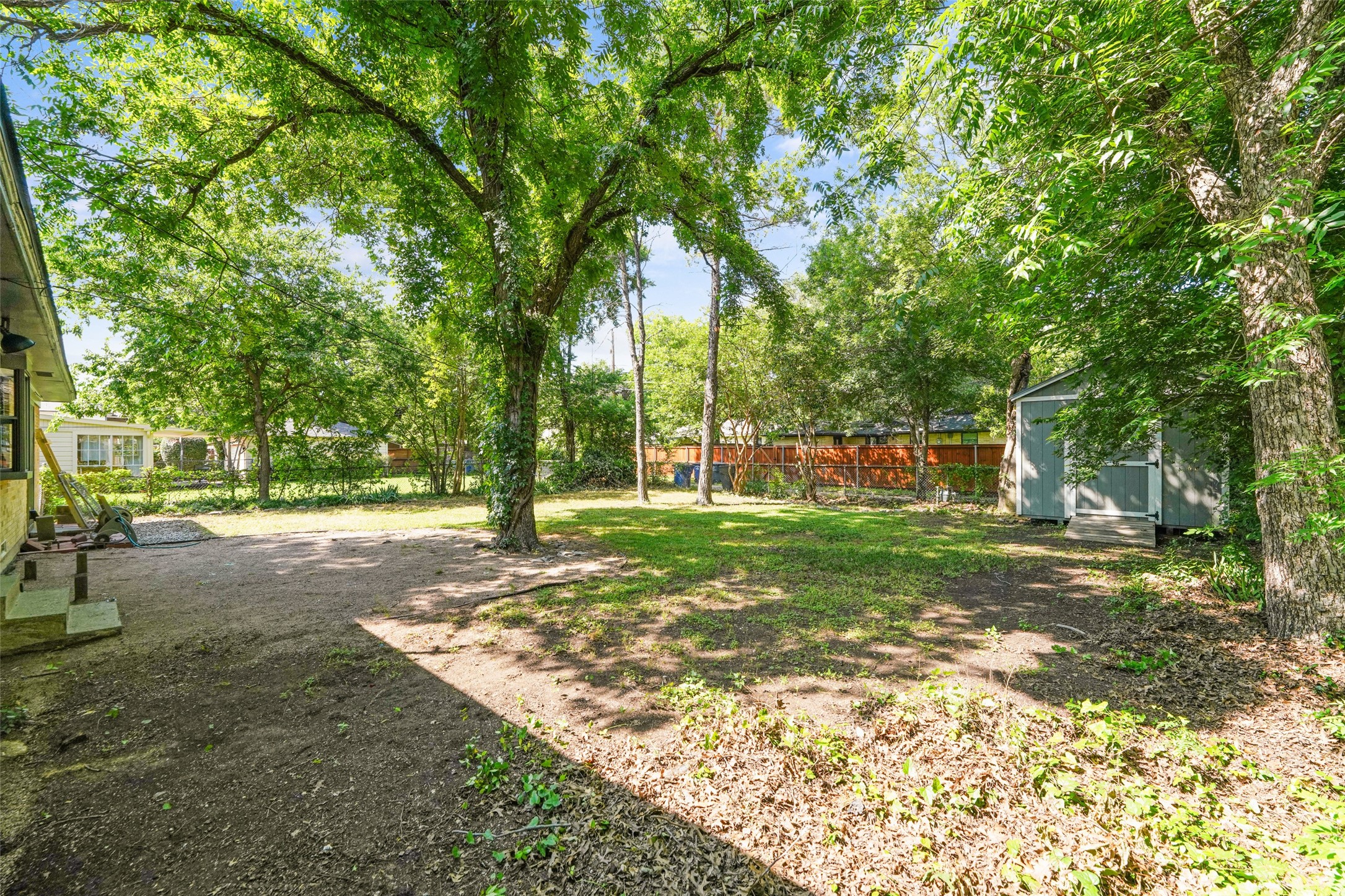 1711 Quadrangle Drive Dallas TX 75228